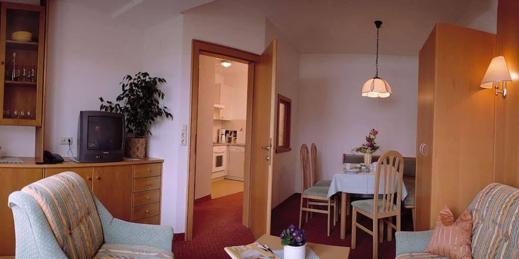 Ferienwohnung Haus Kaschutnig Fiss Exterior foto